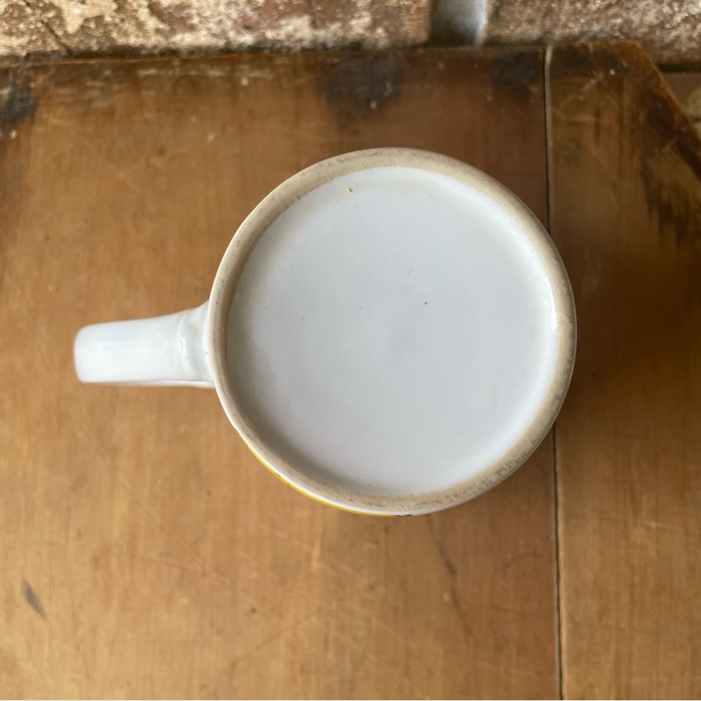 Simplicity Patterns Mug Retro Look Beautiful Condition! - Picture 6 of 6